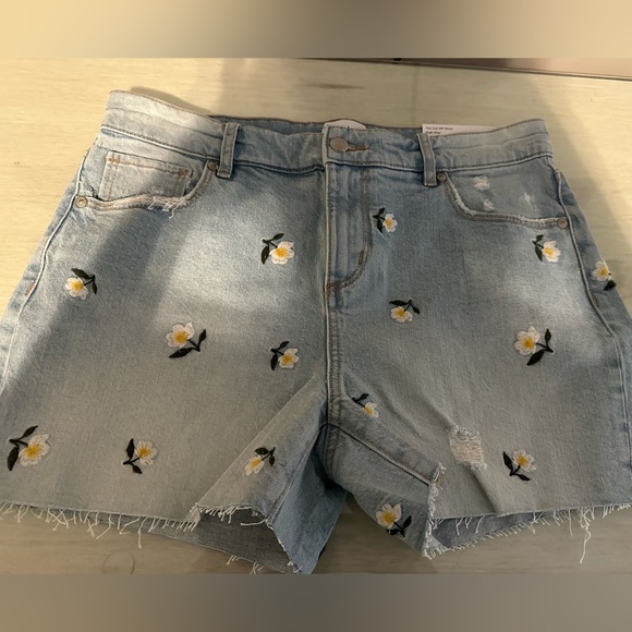 Loft women’s high rise frayed cut off denim shorts in floral embroidered - Picture 1 of 2